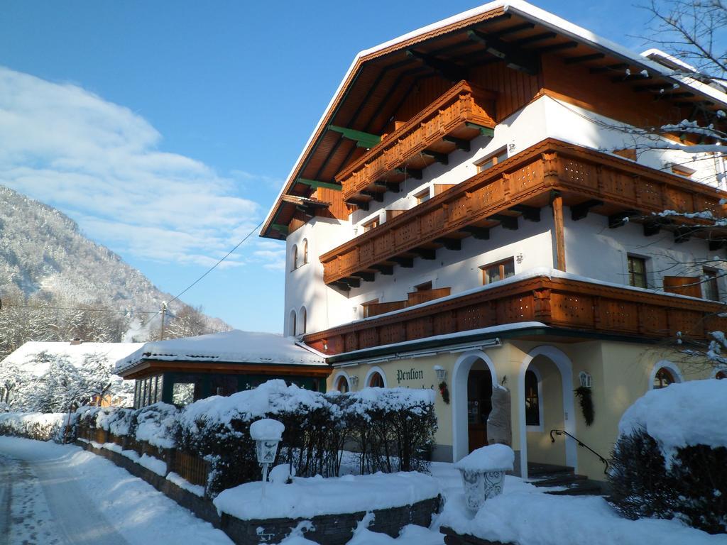 Pension Gruenauhof Grünau im Almtal エクステリア 写真