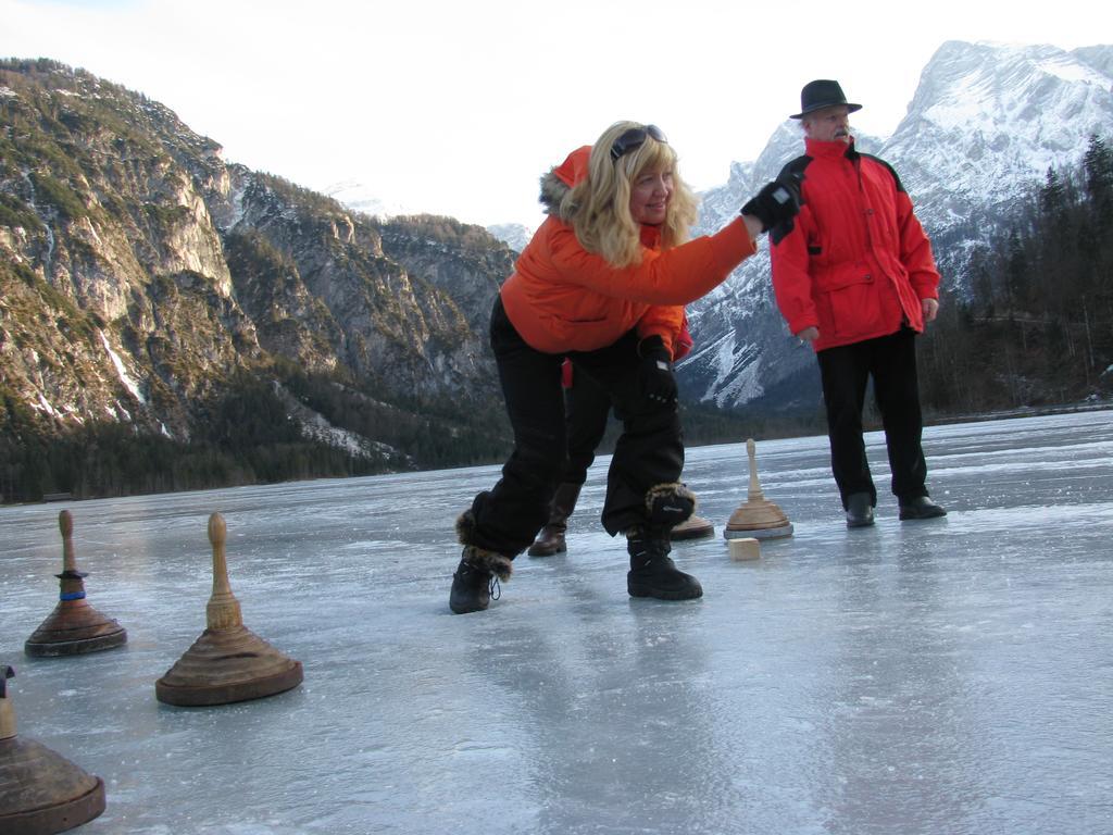 Pension Gruenauhof Grünau im Almtal エクステリア 写真
